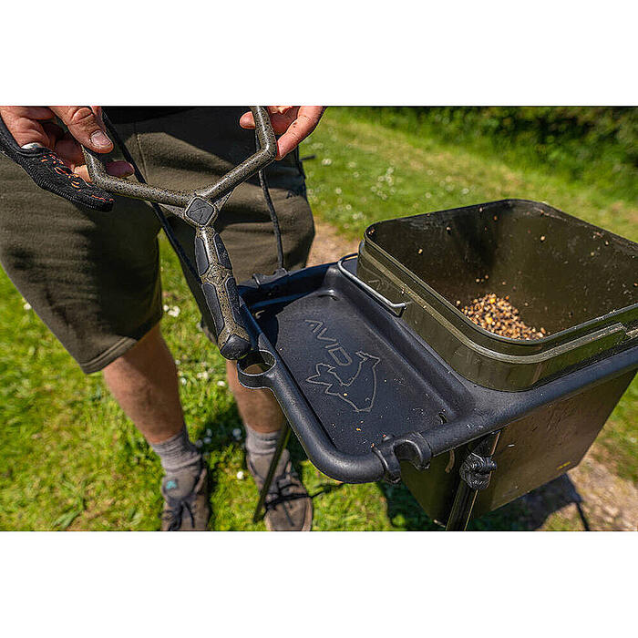 Avid Bait Station Kit