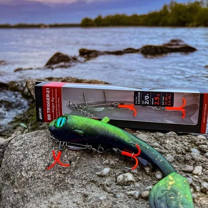 BKK BB Trigger 21 UVO Stinger Rig #2/0 2.5gr