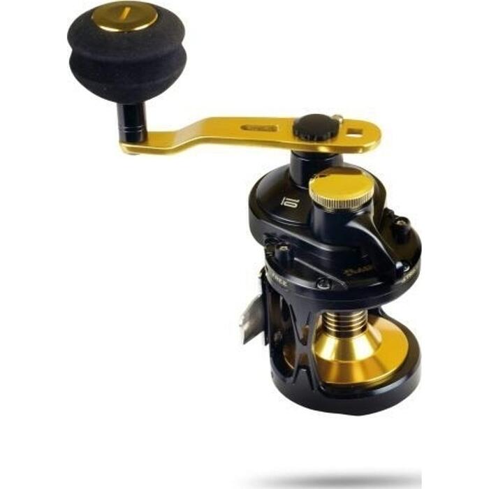 Black Cat Battle Cat Vertical Reel 710 LH