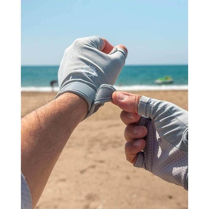 Fox Rage Lightweight UV Gloves Large