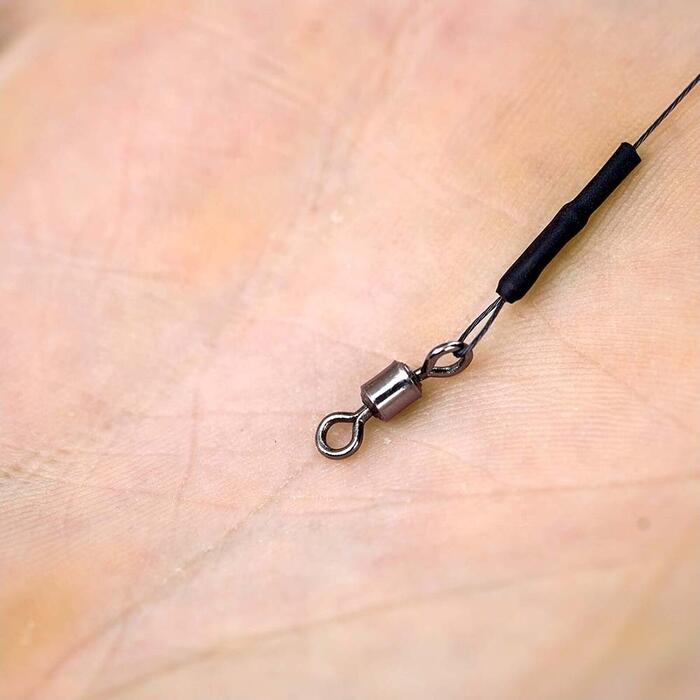 Spro FreeStyle Titanium Leader 1x7 30cm 0.30mm 8kg 2st