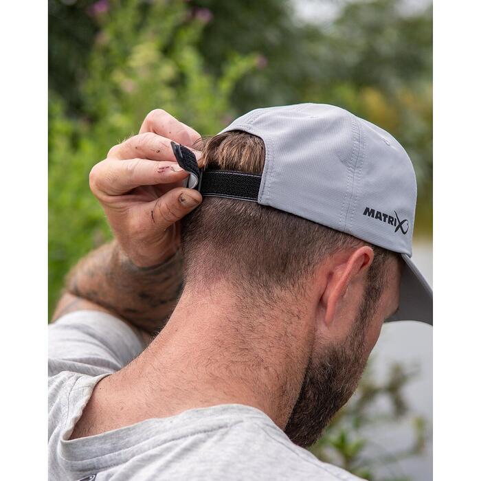 Matrix Large Print Cap Light Grey