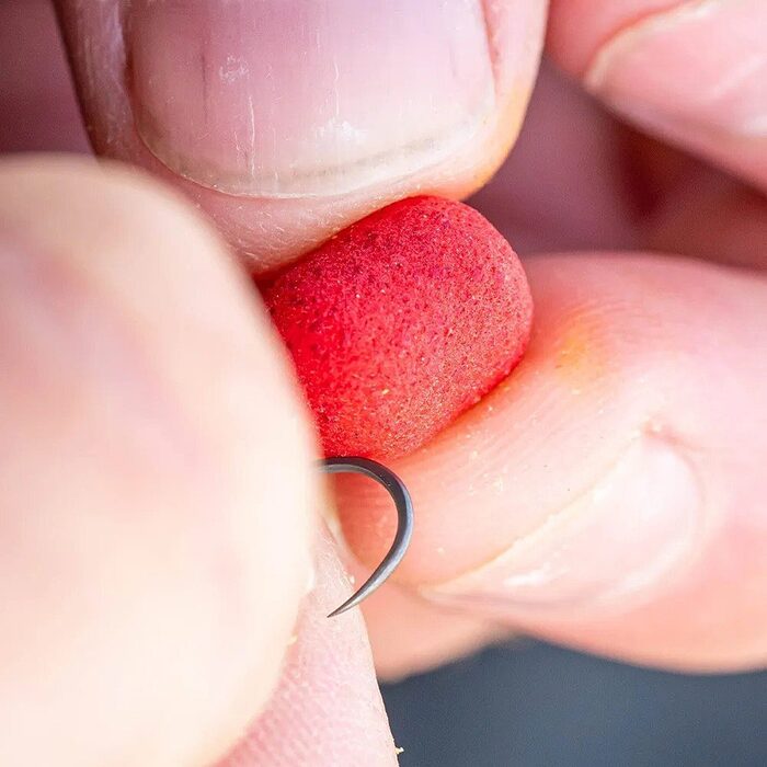 Mainline Match Dumbell Wafters 6mm Red Krill
