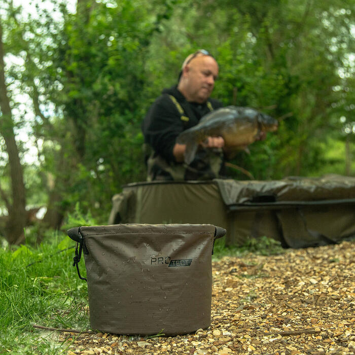 Avid PRO-Tect Water Bucket