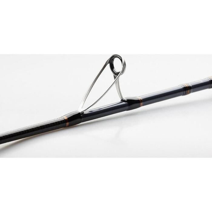Penn Battalion Solid Tuna Broume 1.84 50-100LBS K-type