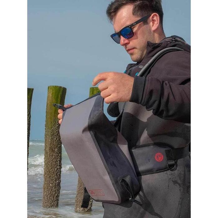 Fox Rage Pro Series Waterproof Belt Bag