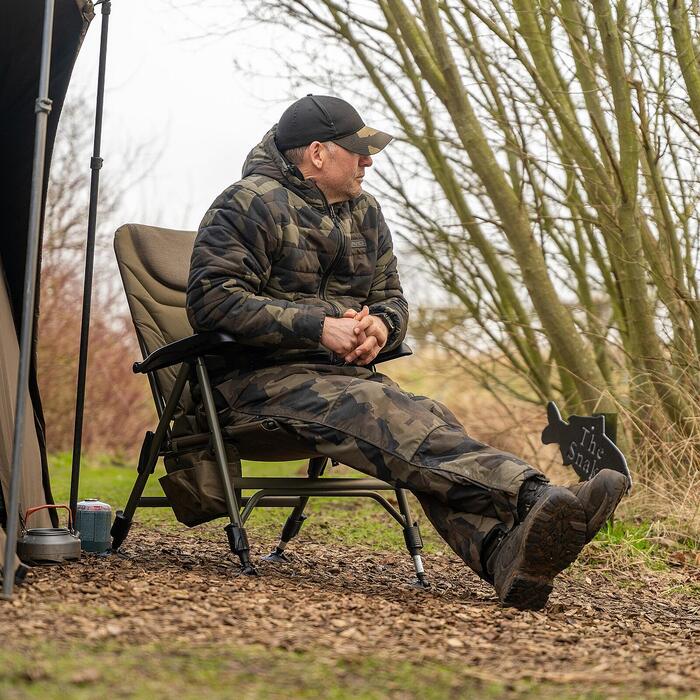 Avid Revolve Armchair Standard