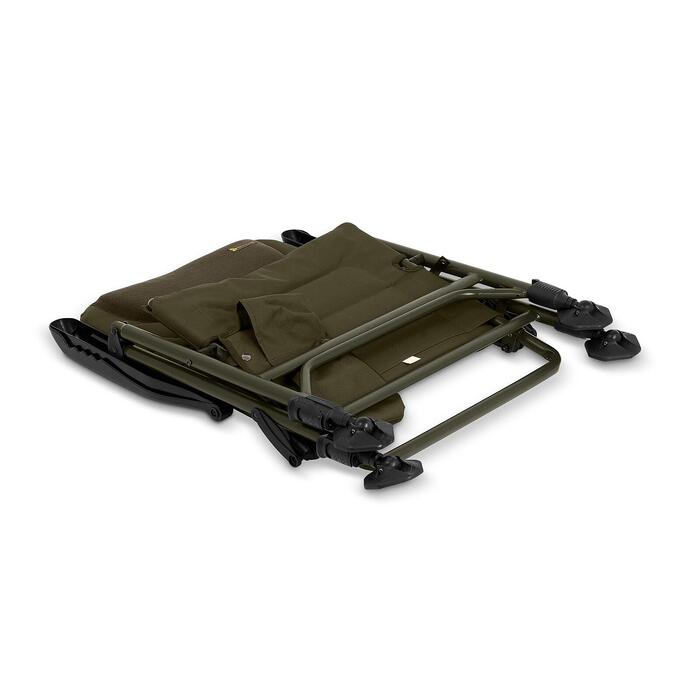 Avid Revolve Armchair Standard