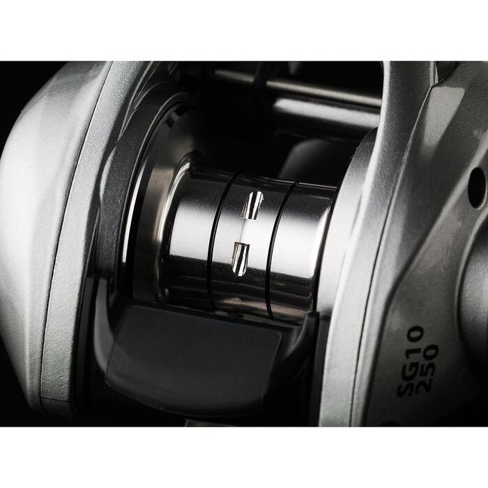 Savage Gear SG10 BC 250 LH 6.6:1